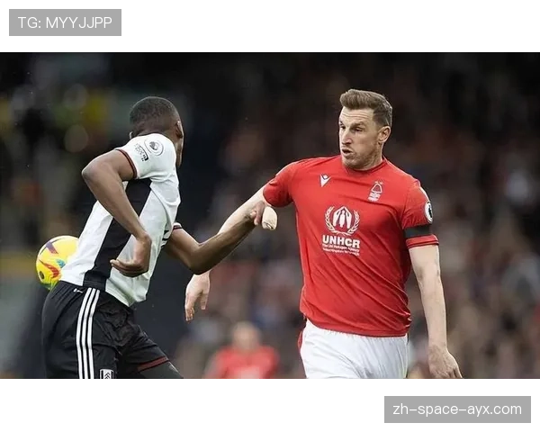 转会传闻:为补强定位球得分能力,某英超球队夏窗有意引进德甲头球高手 转会传闻:为补强定位球得分能力,某英超球队夏窗有意引进德甲头球高手